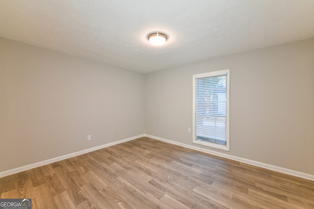 1000 Belmont - Residential Lease