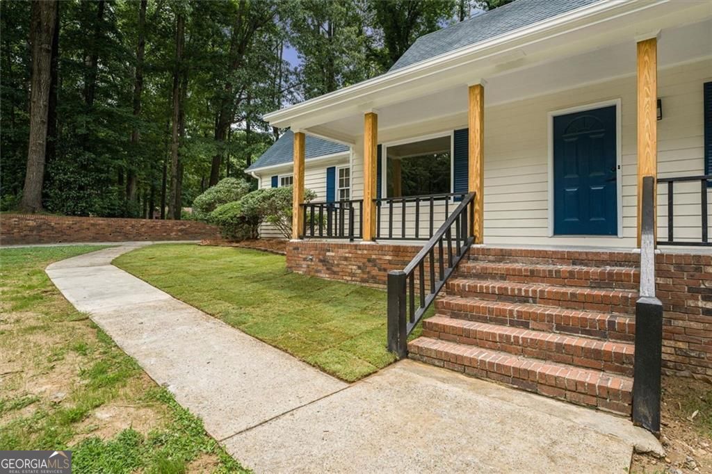 7686 Morant DR