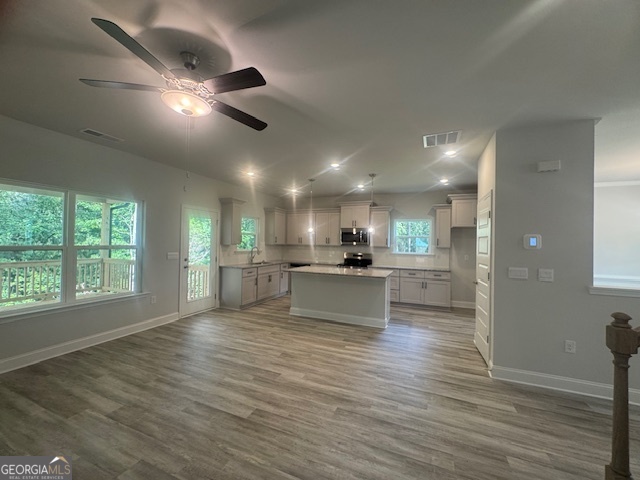 942 Eagle Heights DR