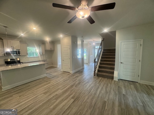 942 Eagle Heights DR