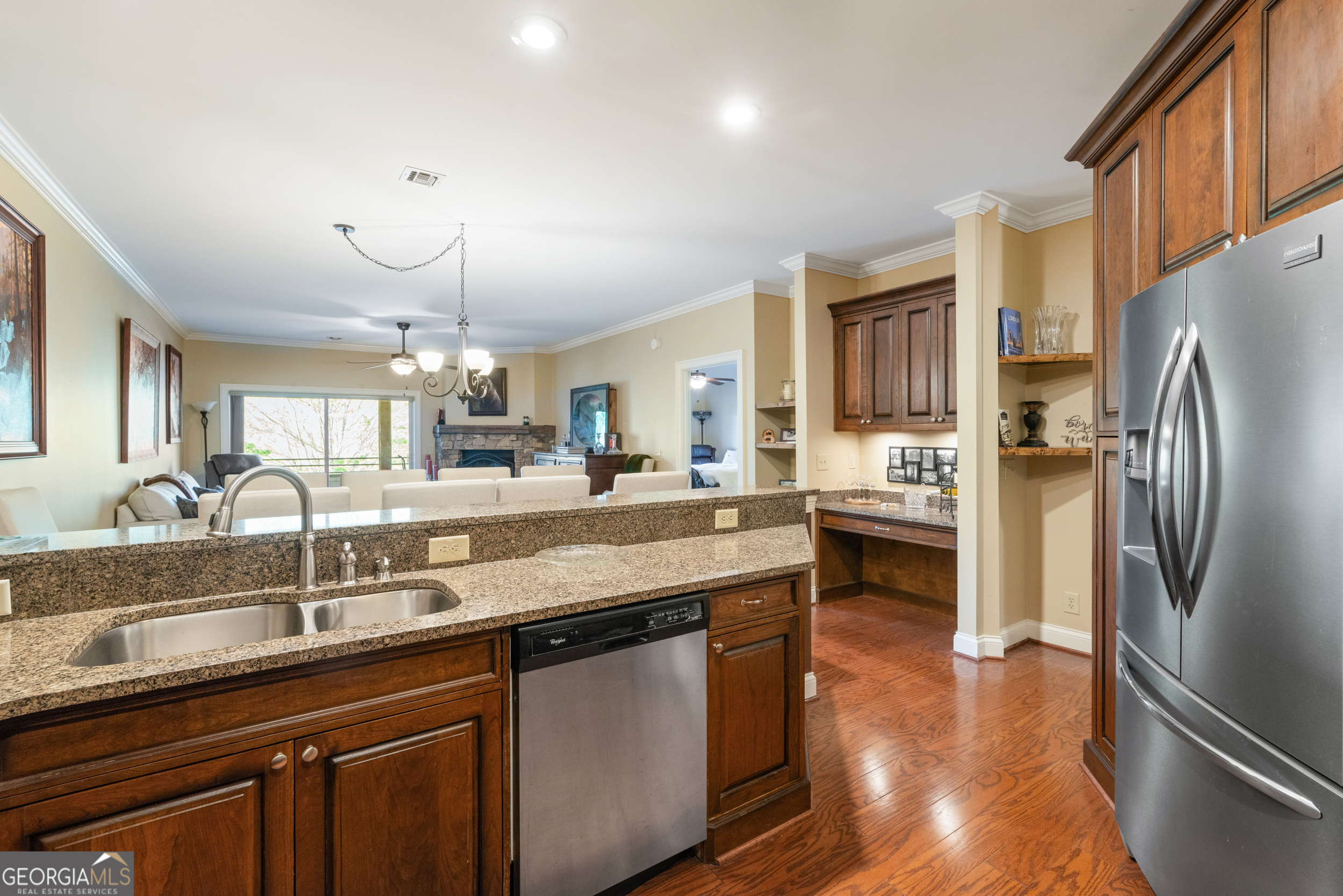 116 Smoky Mountain LN 105