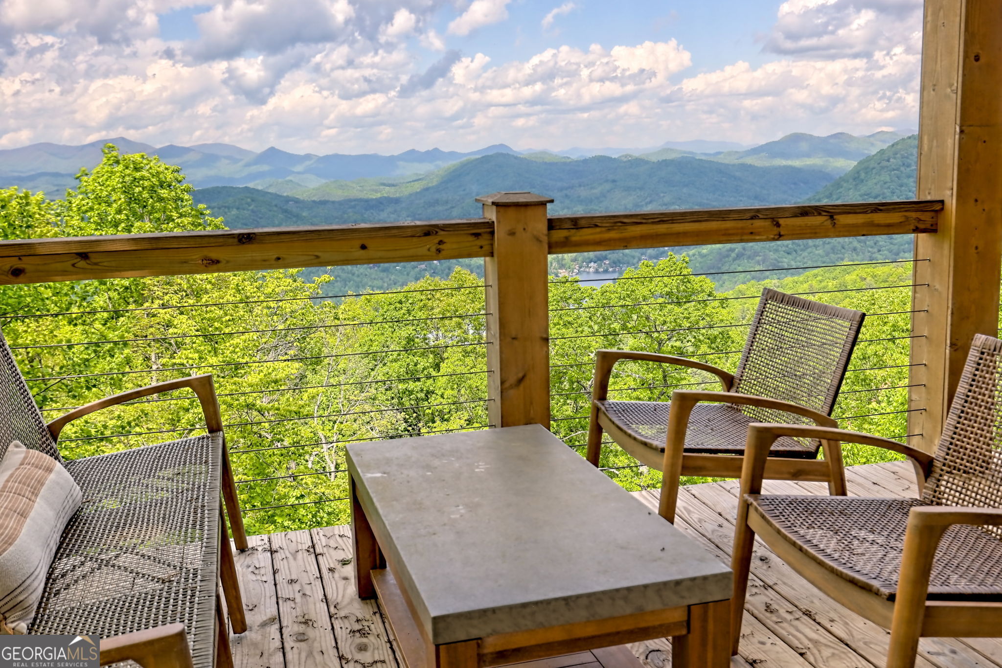 Tiger, Georgia 30576, United States, 3 Bedrooms Bedrooms, ,3 BathroomsBathrooms,Residential,Active,126884