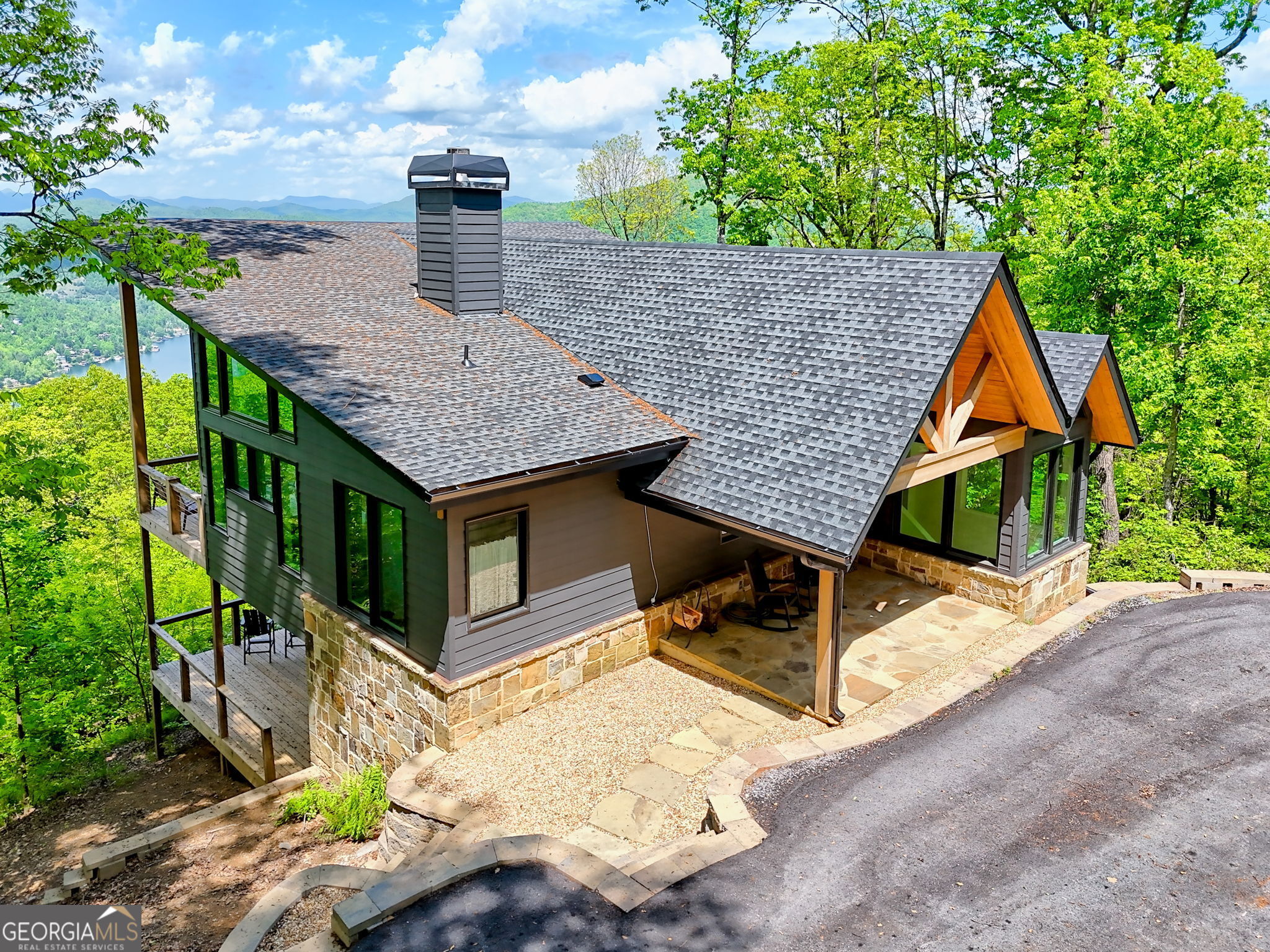 Tiger, Georgia 30576, United States, 3 Bedrooms Bedrooms, ,3 BathroomsBathrooms,Residential,Active,126884