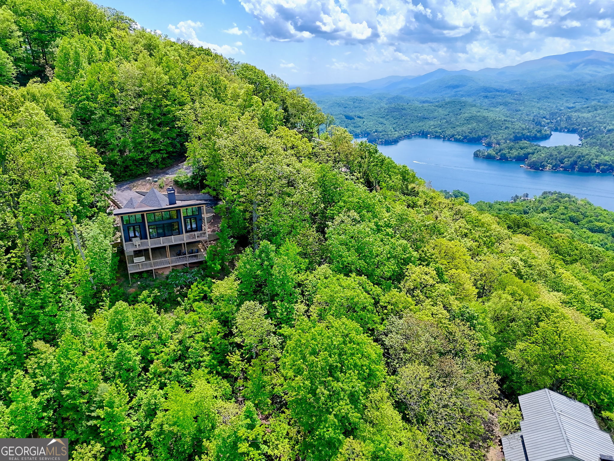 Tiger, Georgia 30576, United States, 3 Bedrooms Bedrooms, ,3 BathroomsBathrooms,Residential,Active,126884