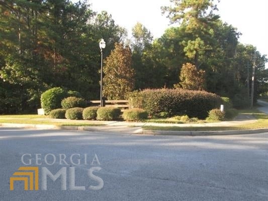 Photo of 44 Waverly Drive #1, Griffin, GA 30224 (MLS # 10813357)