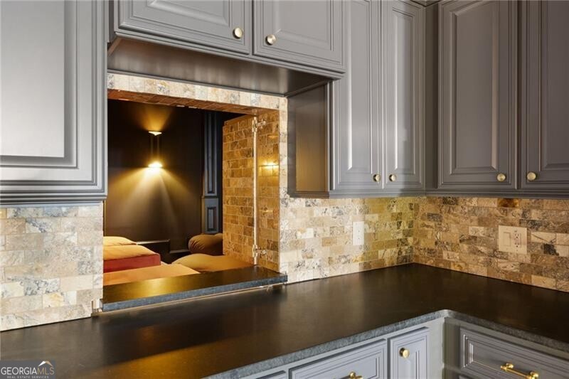 Sandy Springs - Residential