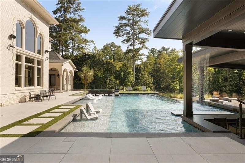 Sandy Springs - Residential