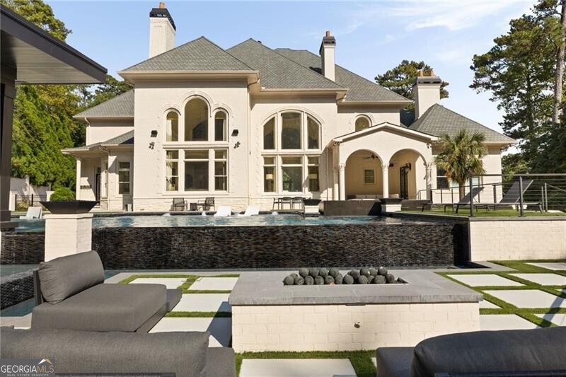 Sandy Springs - Residential