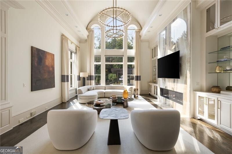 Sandy Springs - Residential