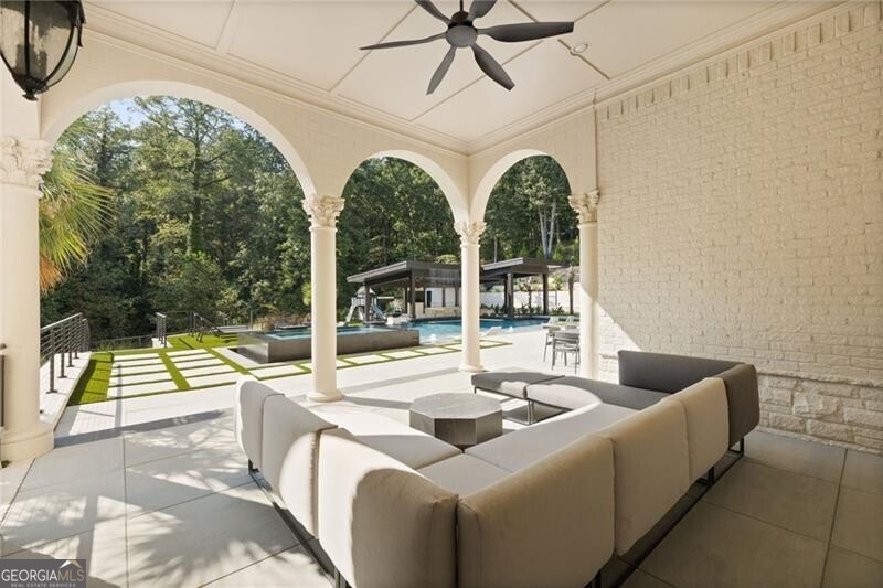 Sandy Springs - Residential