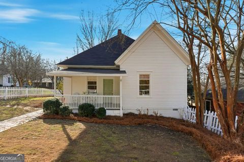 Photo of 1966 Butler Way NW, Atlanta, GA 30318 (MLS # 10677717)