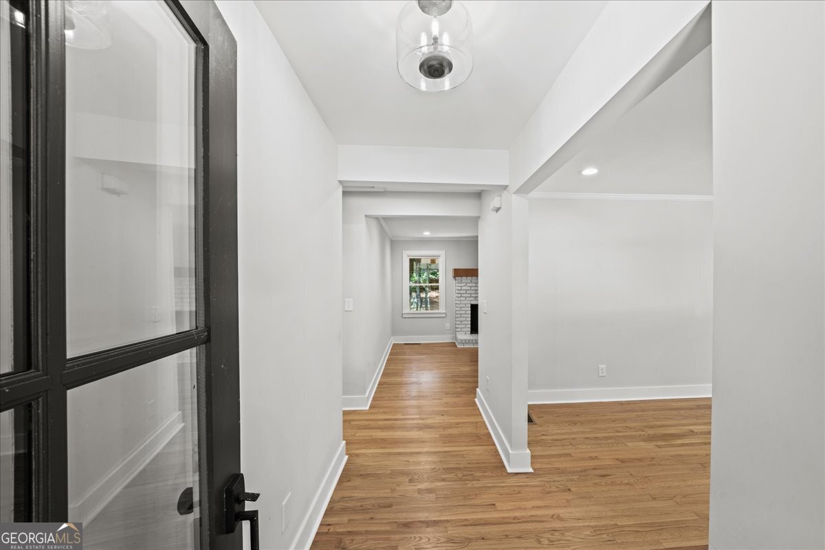1520 Diamond Head CIR