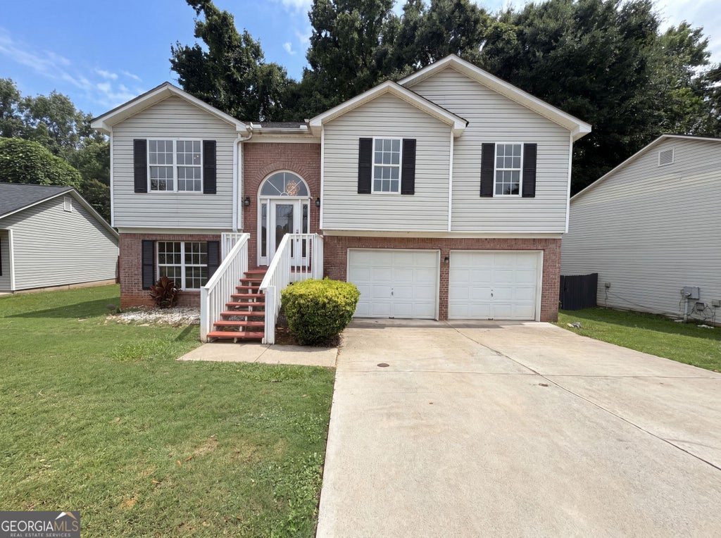 Photo of 2195 Clayton Ridge, Lithonia, GA 30058 (MLS # 10789871)