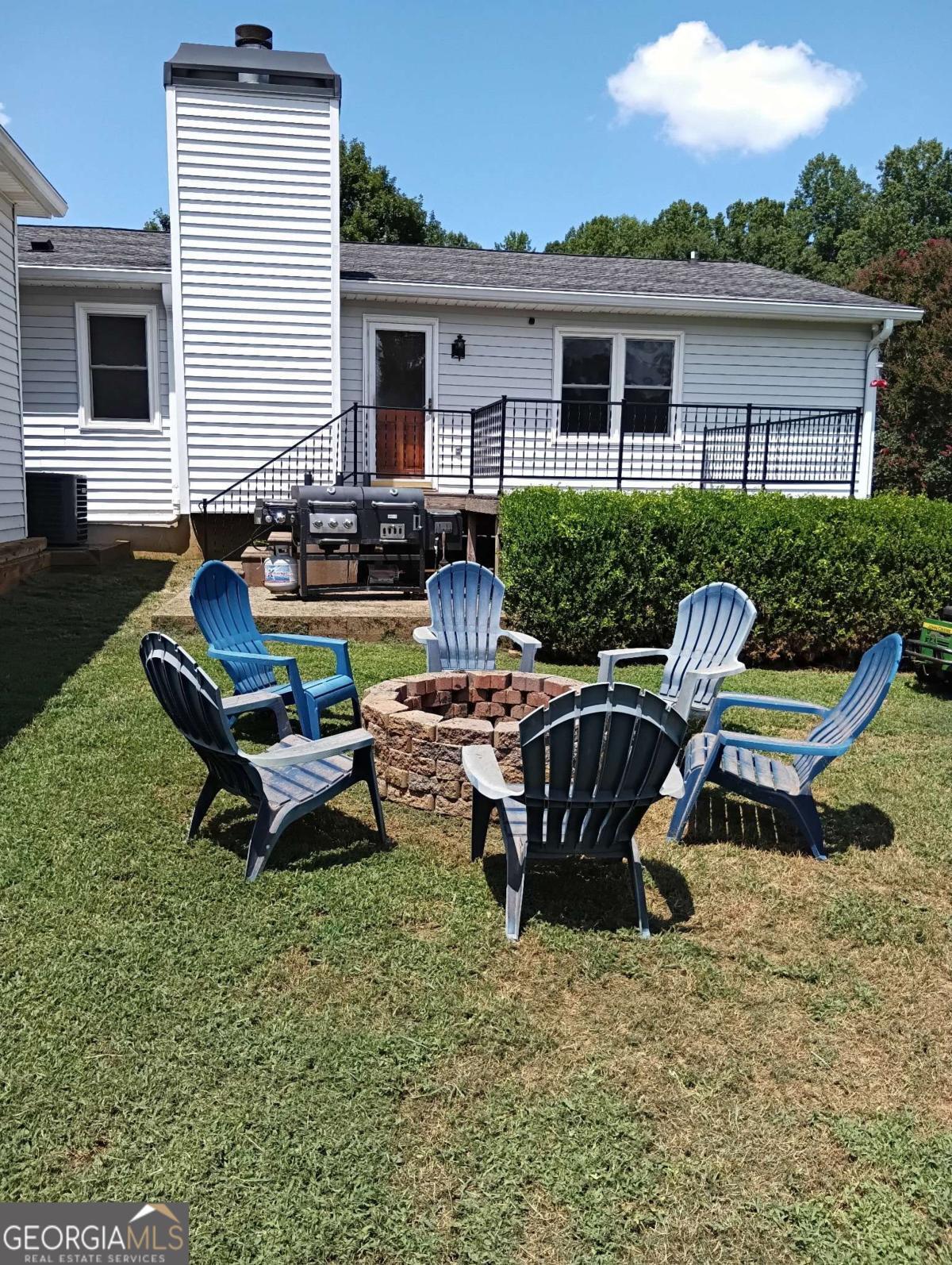 4410 Meadow TRL