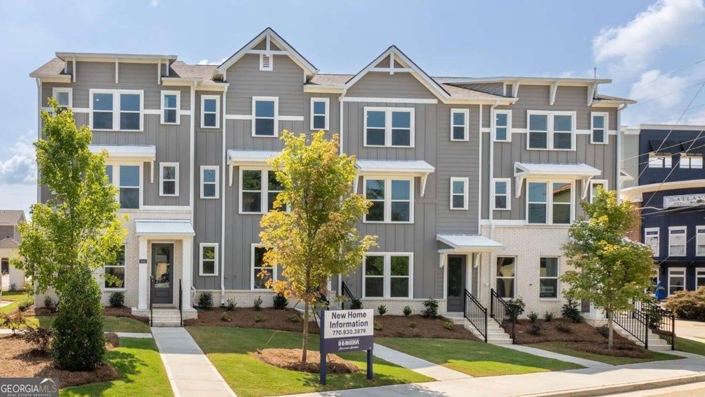 Photo of 314 Laurel Lane #2017, Hapeville, GA 30354 (MLS # 10798163)