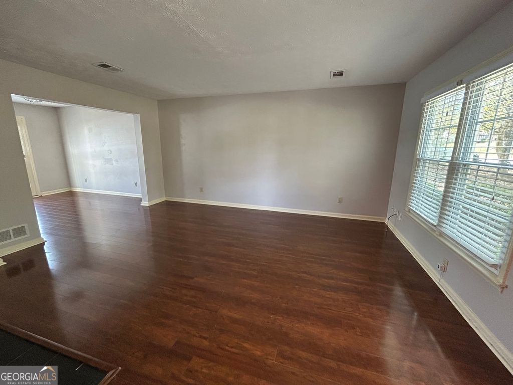 Photo of 216 High Creek Drive, Roswell, GA 30076 (MLS # 10624335)