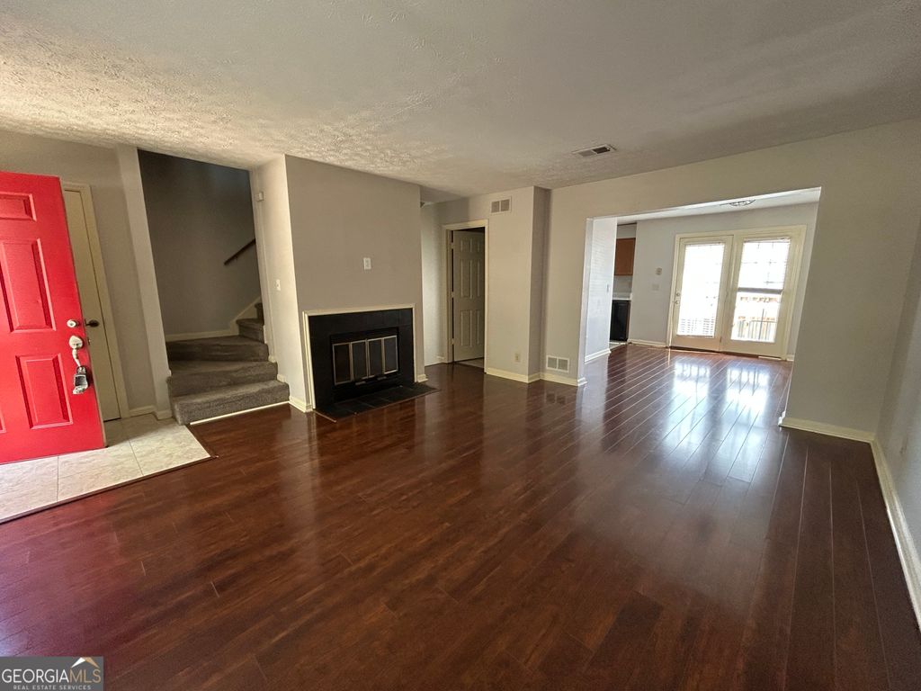 Photo of 216 High Creek Drive, Roswell, GA 30076 (MLS # 10624335)