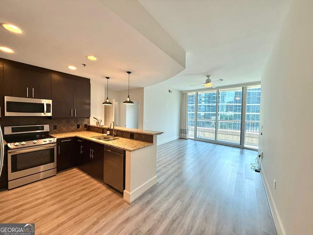 Photo of 1080 Peachtree Street NE #605, Atlanta, GA 30309 (MLS # 10797477)