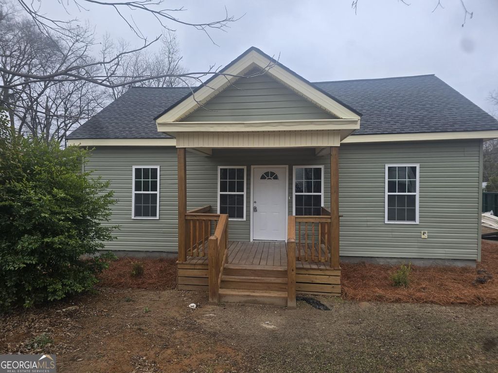 Photo of 712 S Jefferson Street, Dublin, GA 31021 (MLS # 10687326)