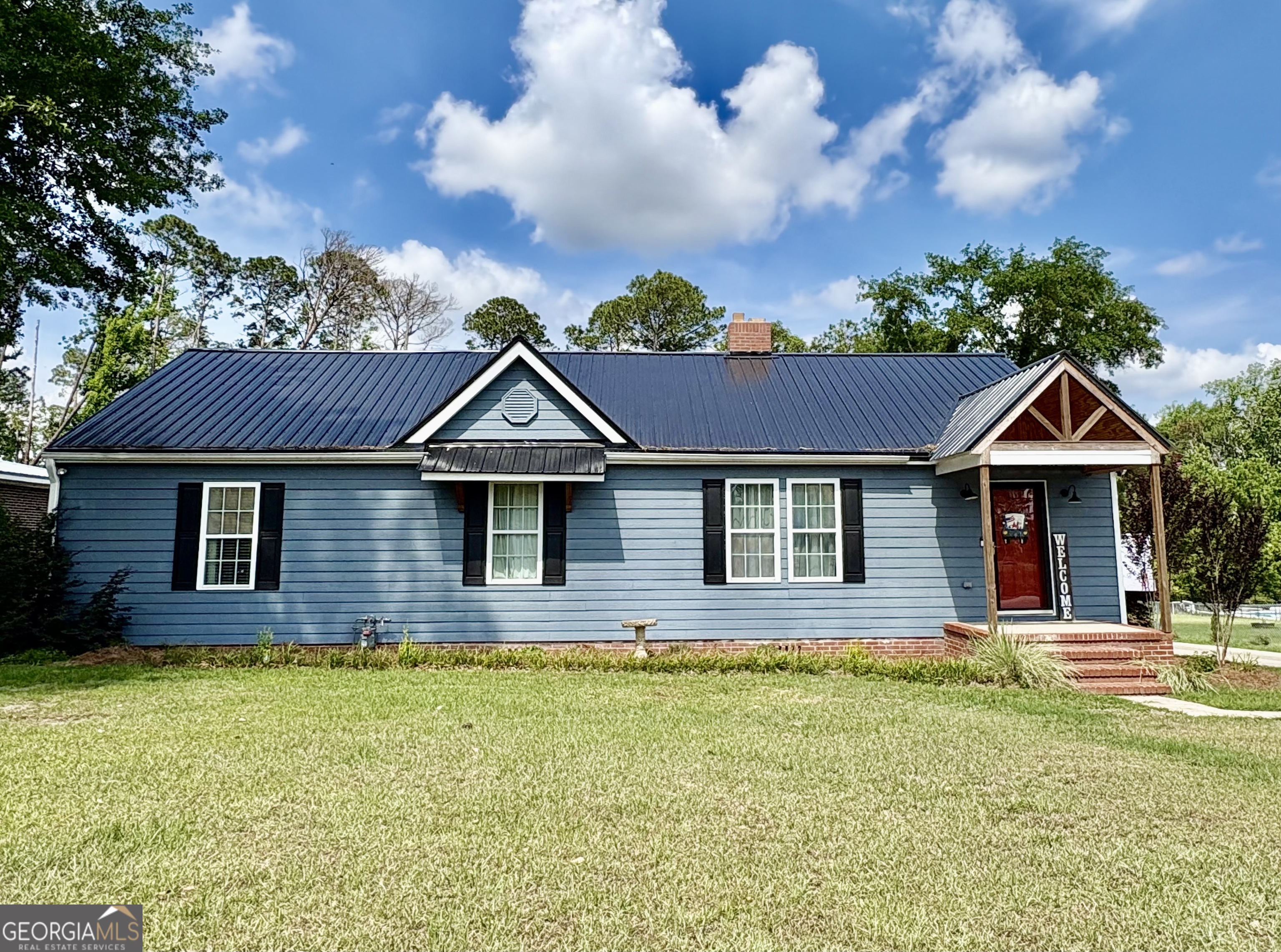 348 S. Victory Dr.