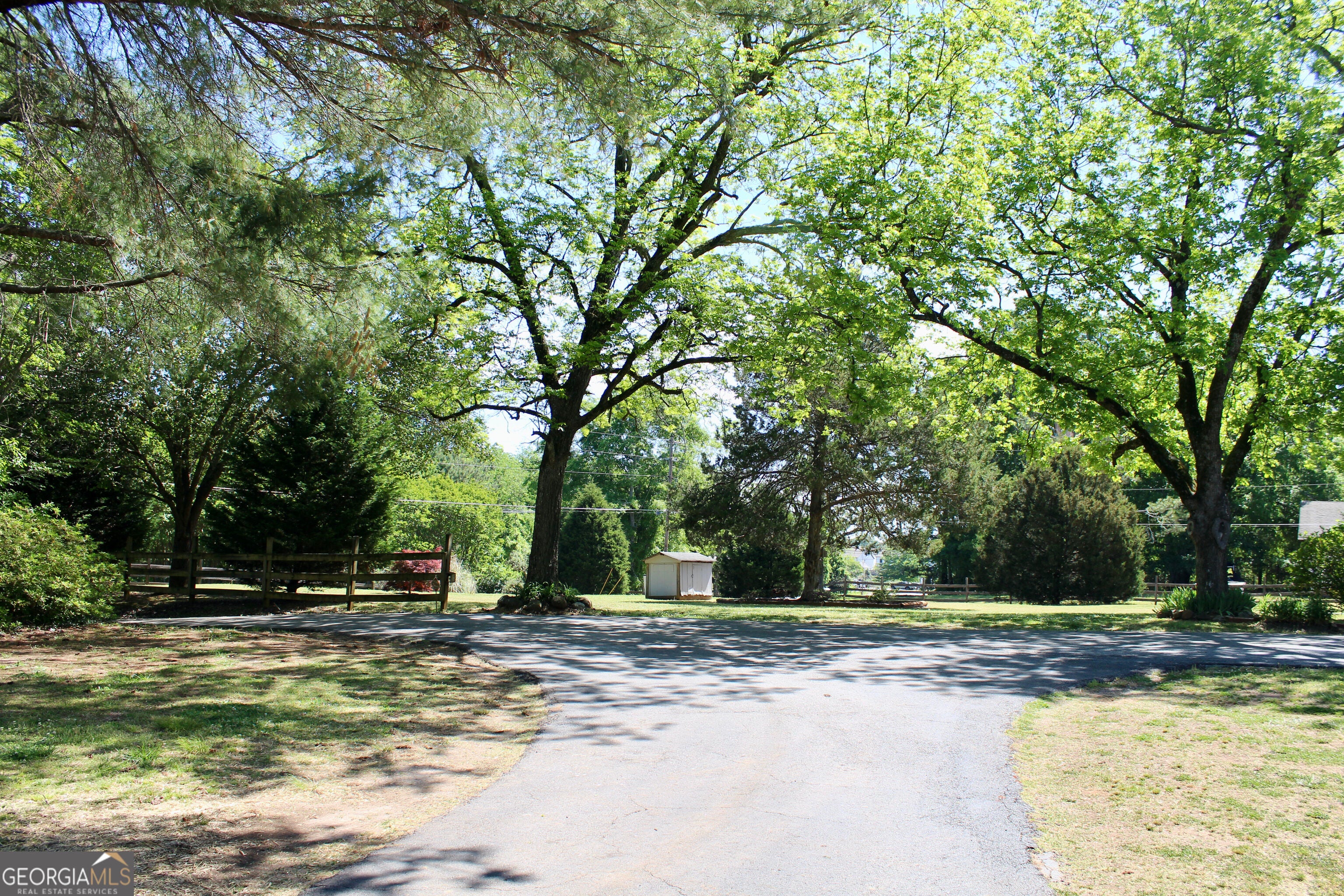 394 Highway 211 NW