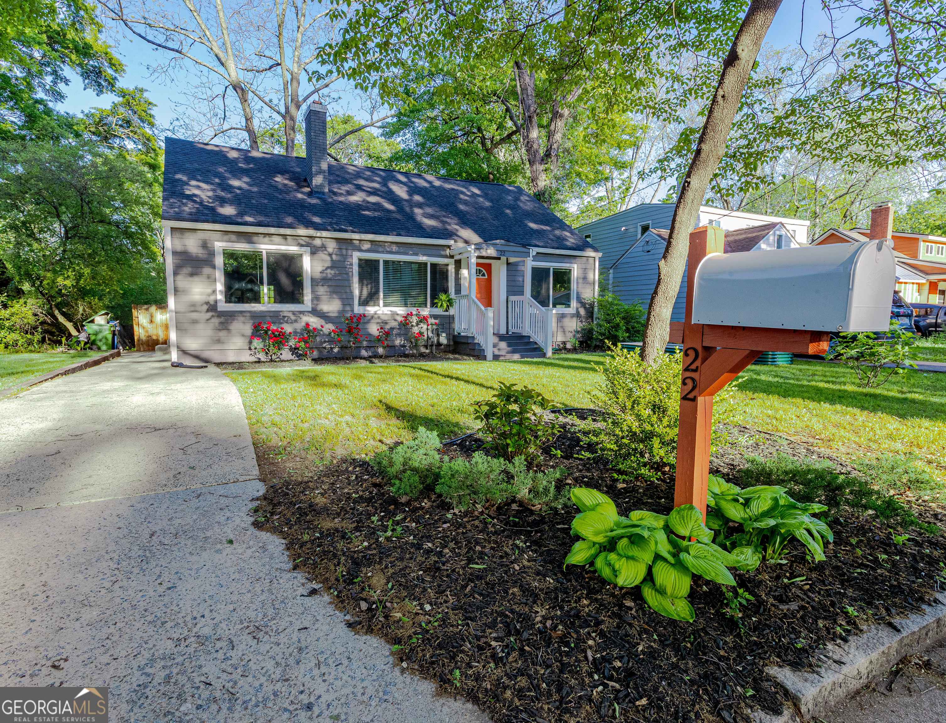22 Vinson DR SE