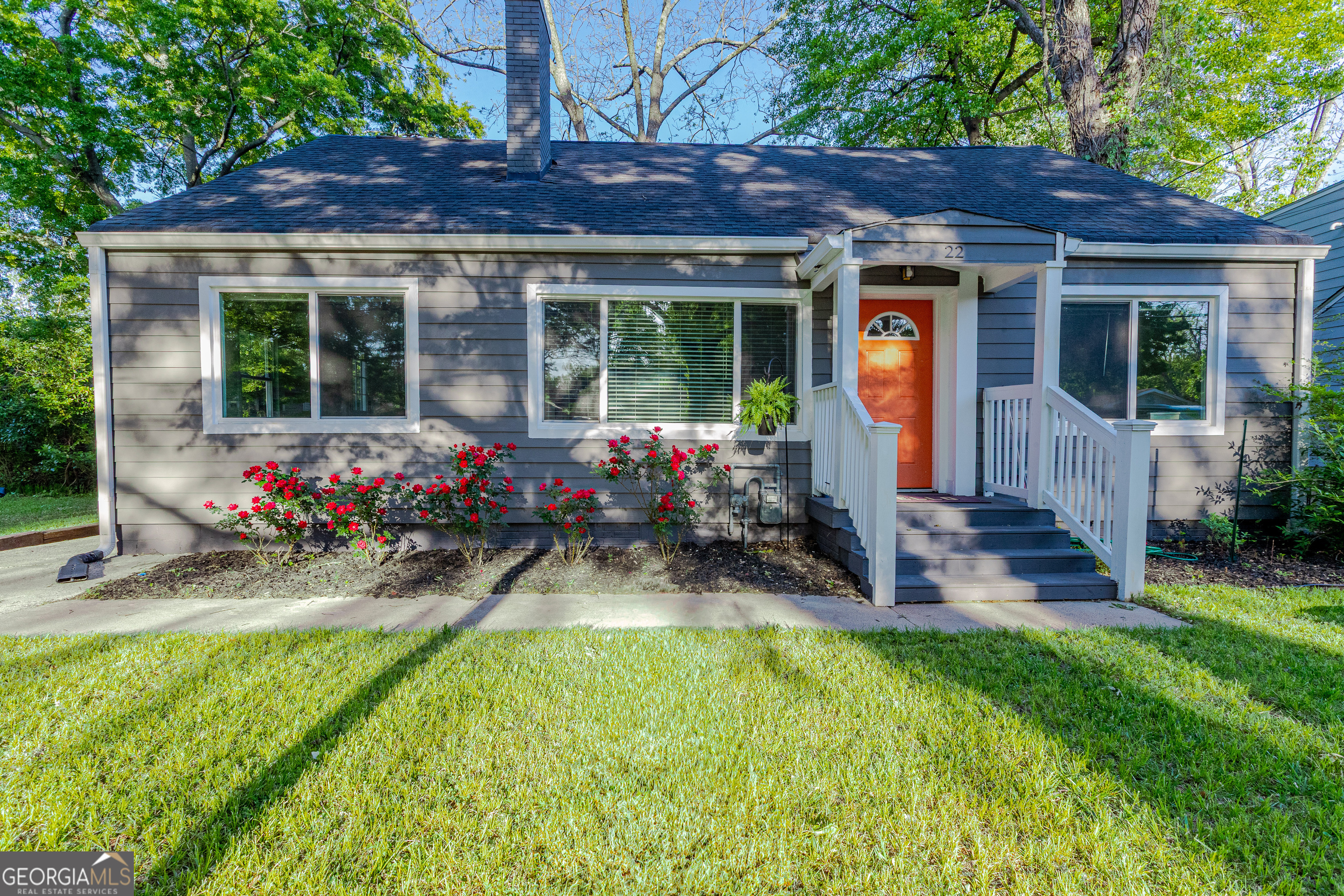 22 Vinson DR SE