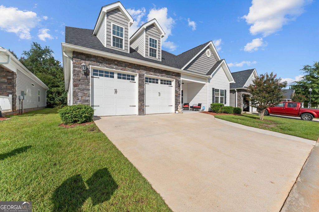 Photo of 137 Shady Oak Drive, Perry, GA 31069 (MLS # 10840074)