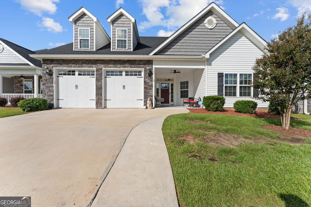 Photo of 137 Shady Oak Drive, Perry, GA 31069 (MLS # 10840074)