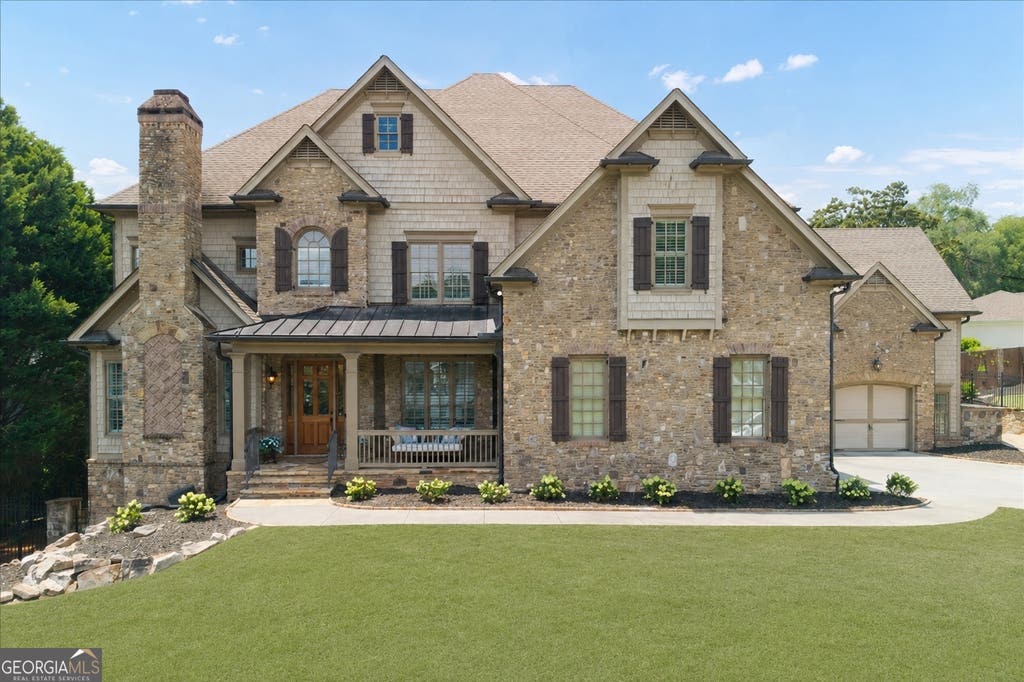Photo of 1084 West Nancy Creek Drive, Atlanta, GA 30319 (MLS # 10803961)