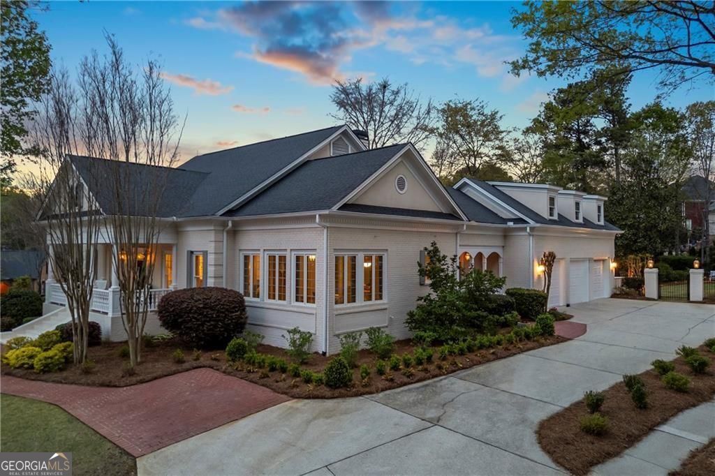 5727 Mountain Oak DR