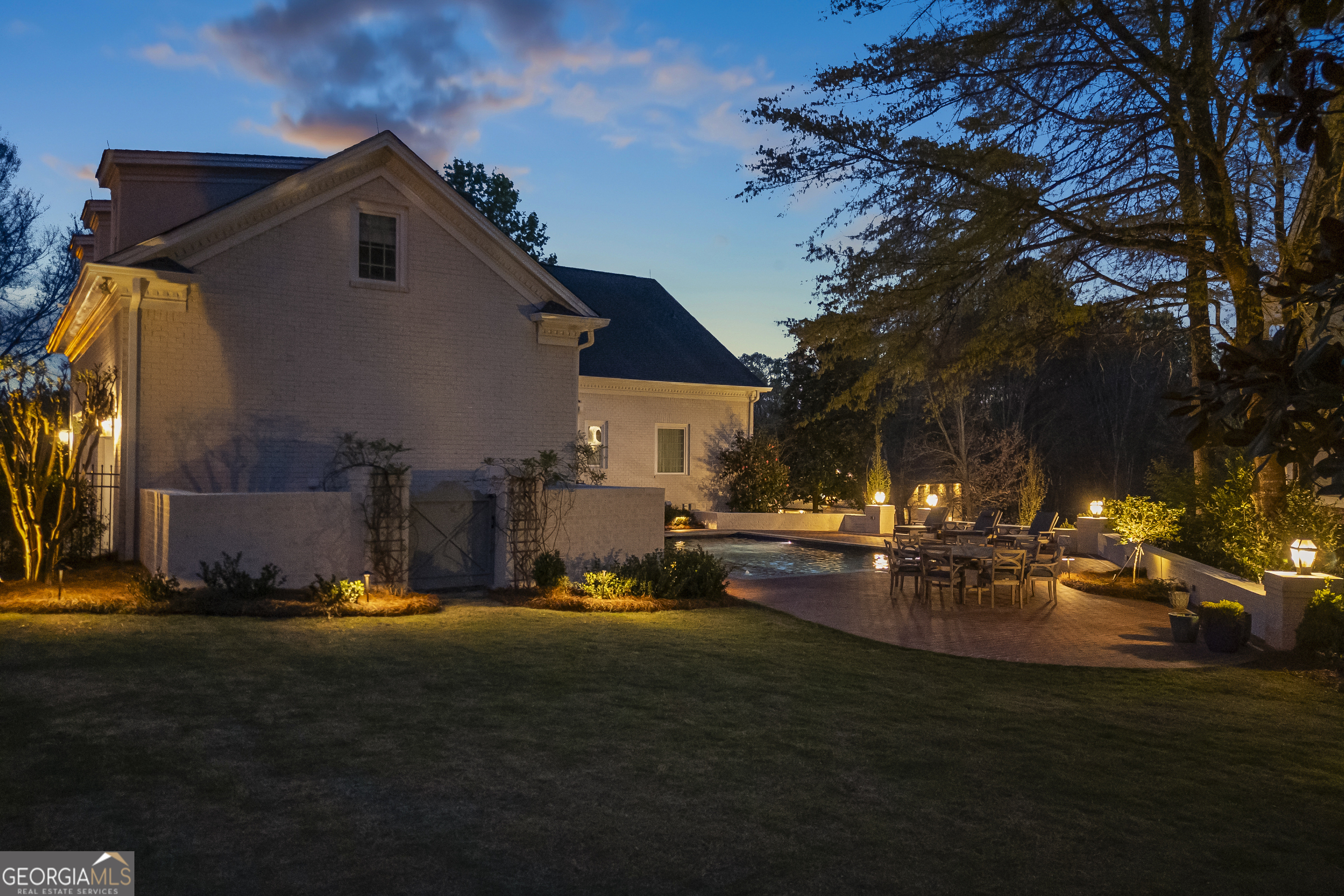 5727 Mountain Oak DR