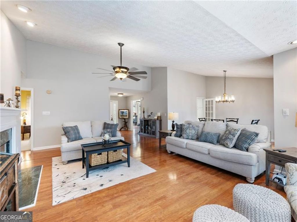 Photo of 6650 Lake Run Drive, Flowery Branch, GA 30542 (MLS # 10704146)