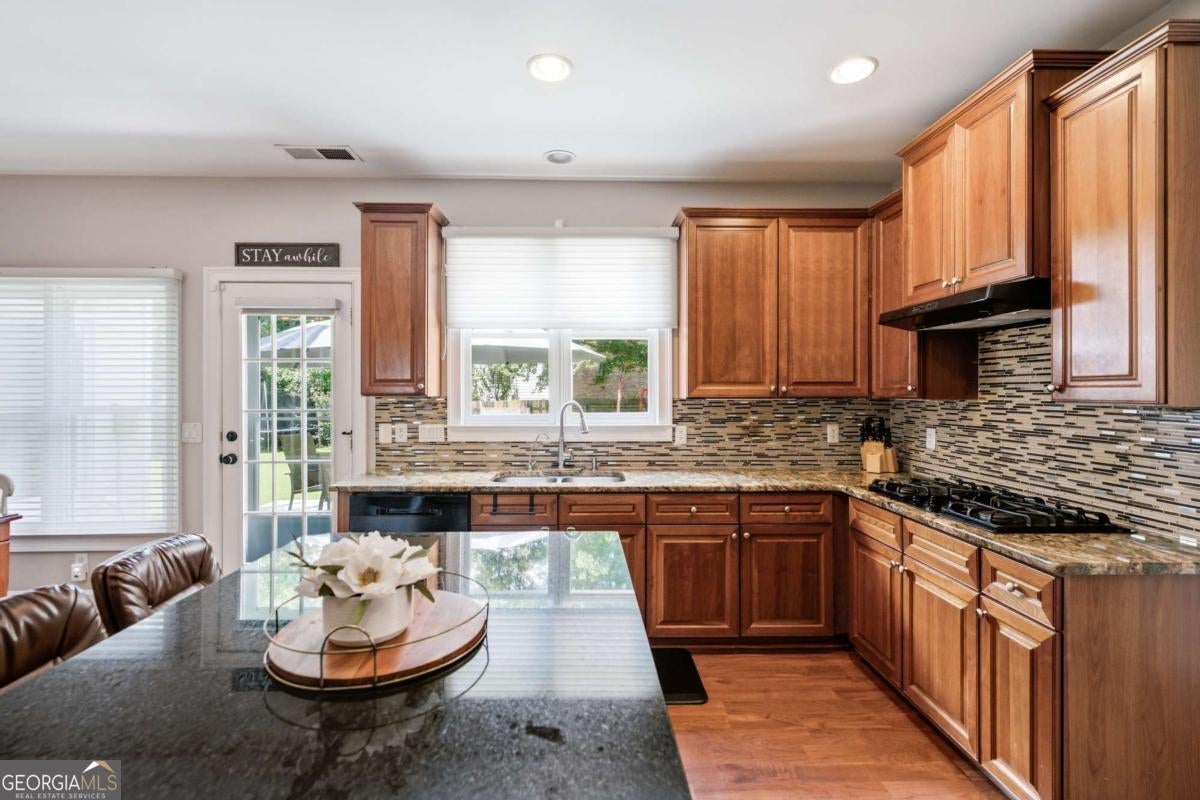 4134 Oberon DR SE