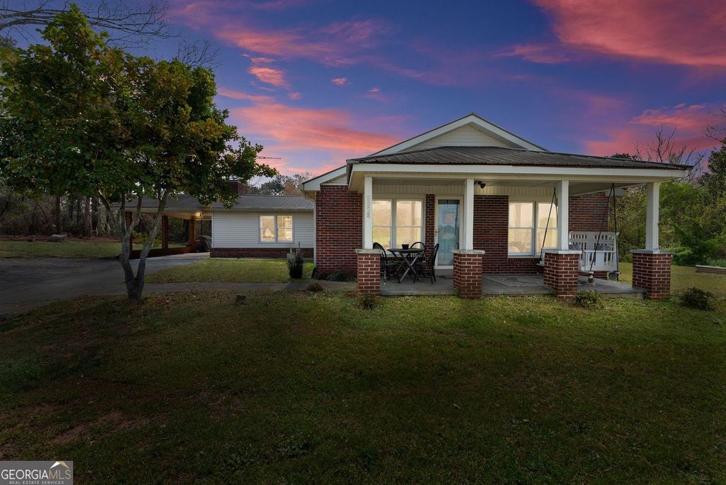 Photo of 6958 County Line Drive, Lula, GA 30554 (MLS # 10720329)