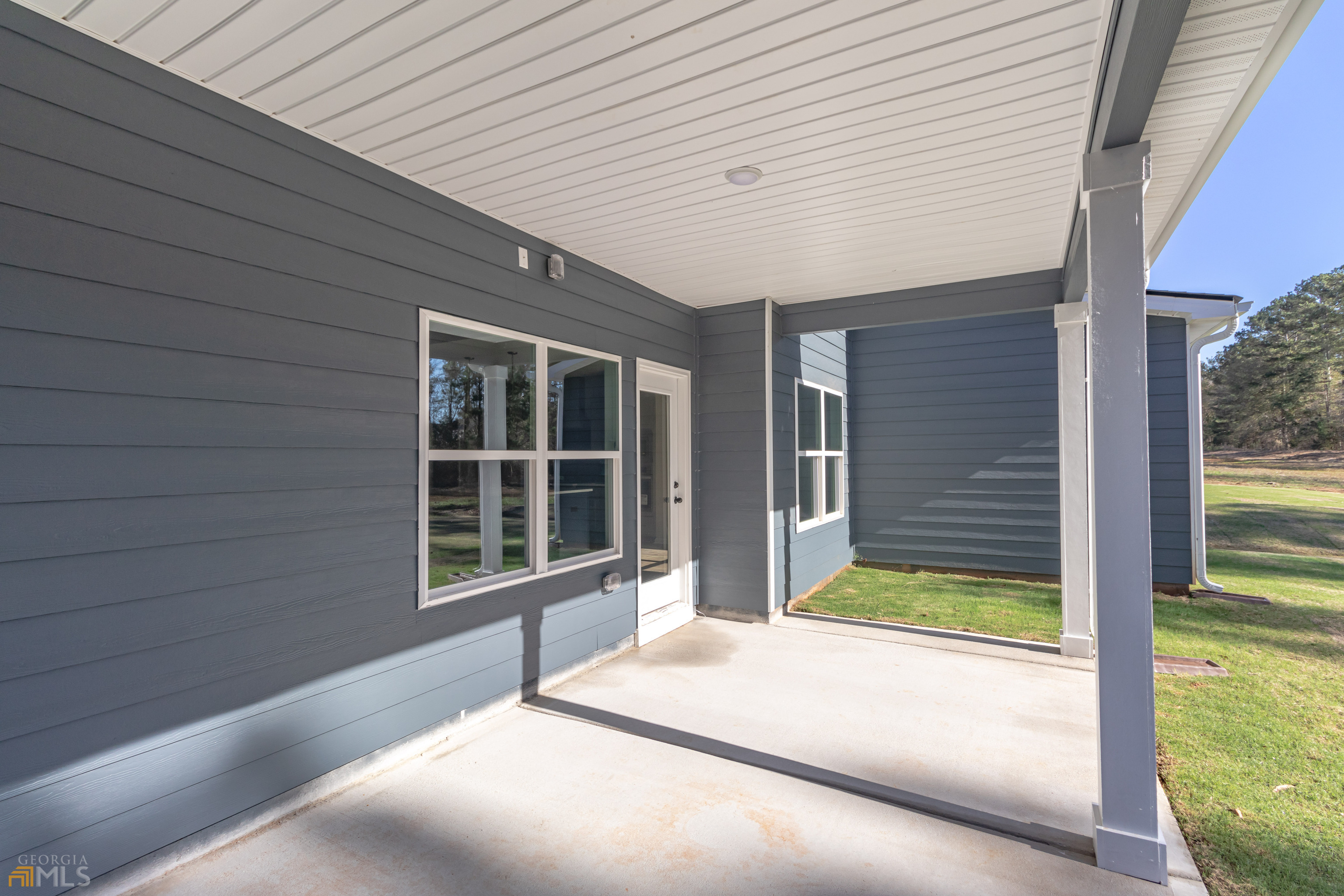 Senoia, Georgia 30276, United States, 3 Bedrooms Bedrooms, ,3 BathroomsBathrooms,Residential,Active,159121