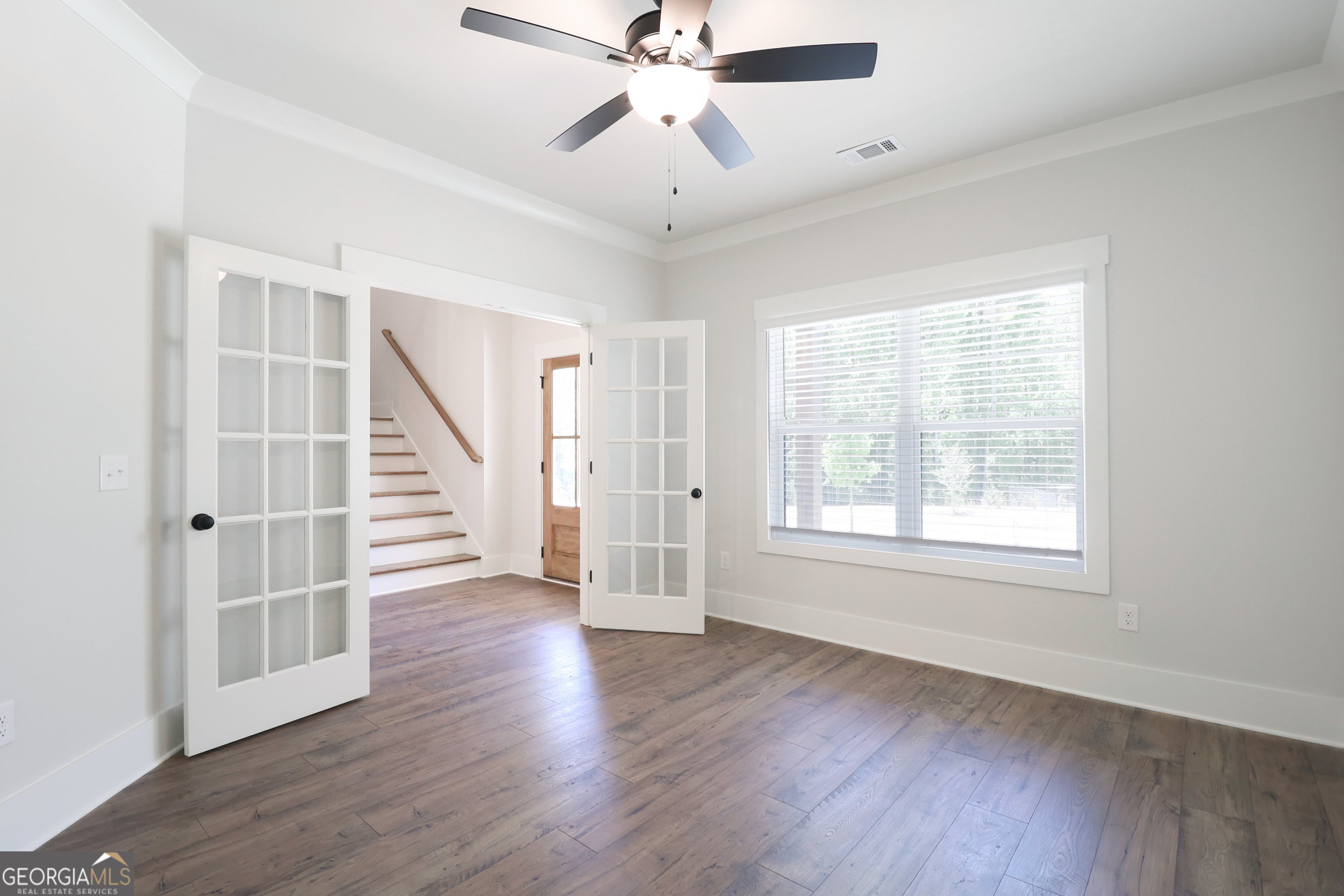 196 Weslyn DR