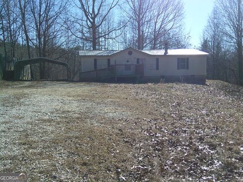 A home in Toccoa