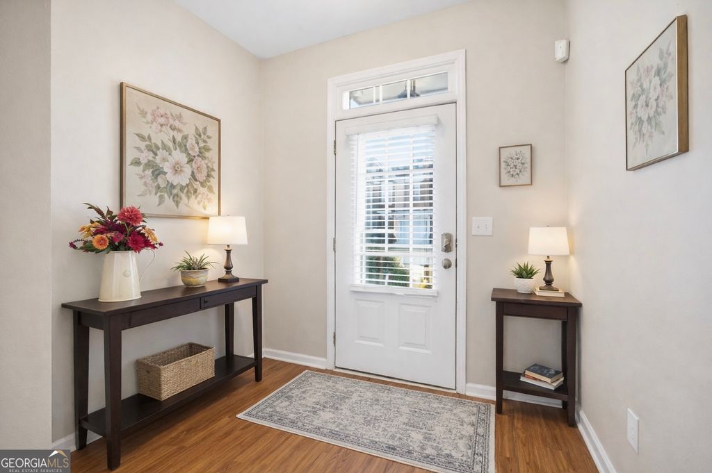 Photo of 1959 Lakeshore Overlook Circle NW, Kennesaw, GA 30152 (MLS # 10706068)