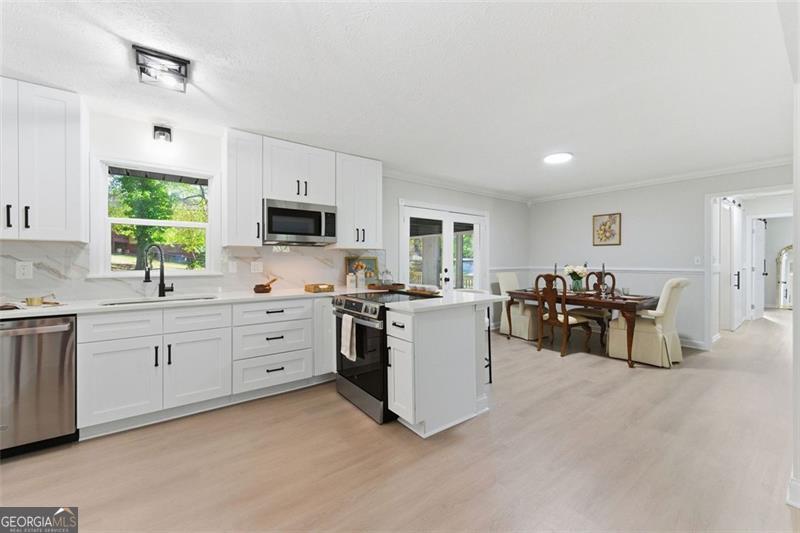 1000 CLIFTON CIR SE