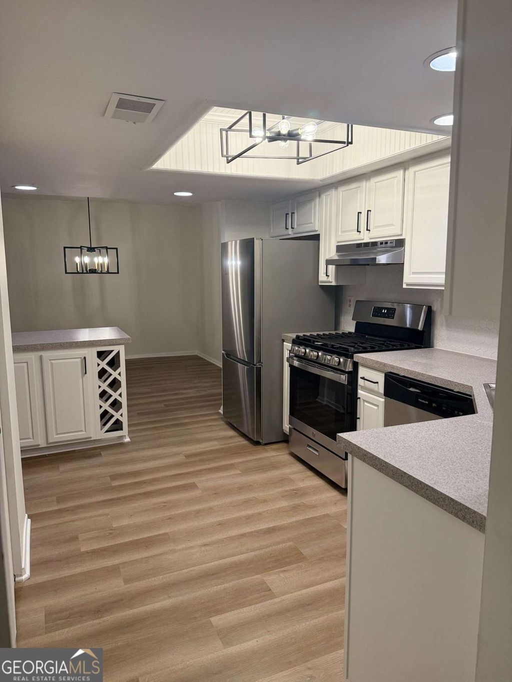 Photo of 2094 Powers Ferry Trace SE, Marietta, GA 30067 (MLS # 10704604)