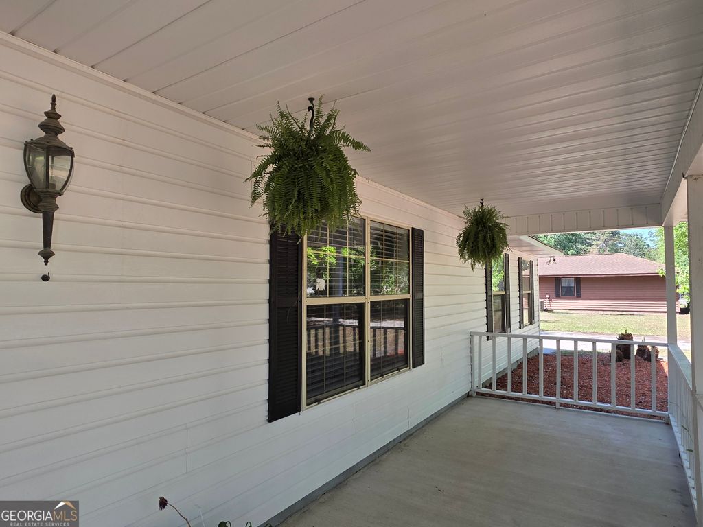 Photo of 622 Plantation Drive, Rincon, GA 31326 (MLS # 10733375)