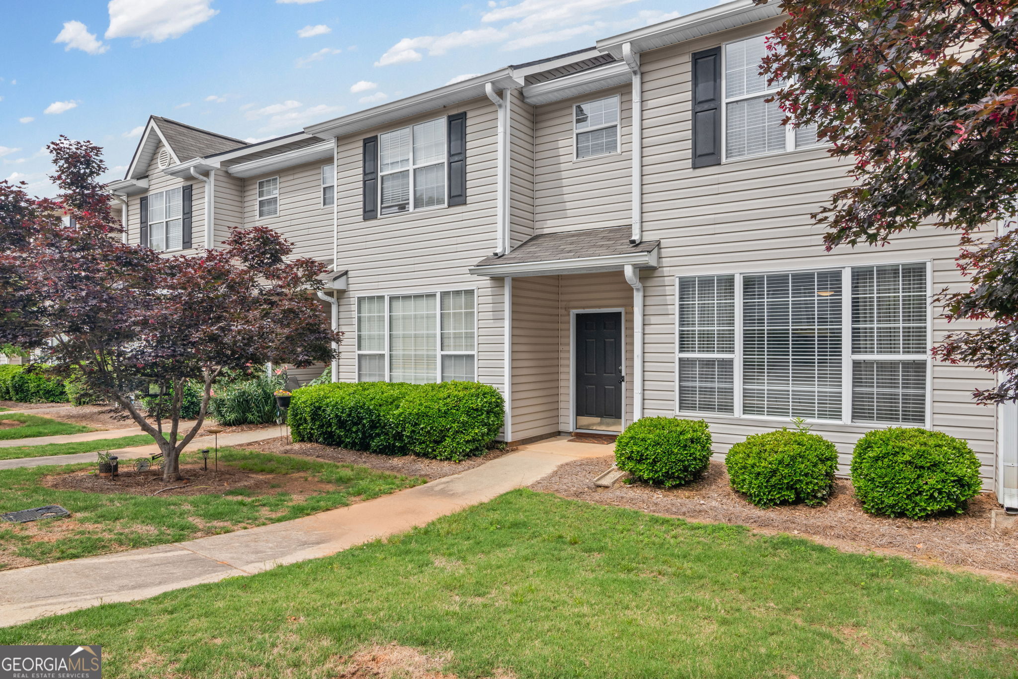 410 Rosewood LN