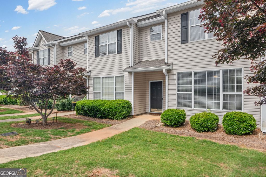 Photo of 410 Rosewood Lane, Newnan, GA 30263 (MLS # 10762957)