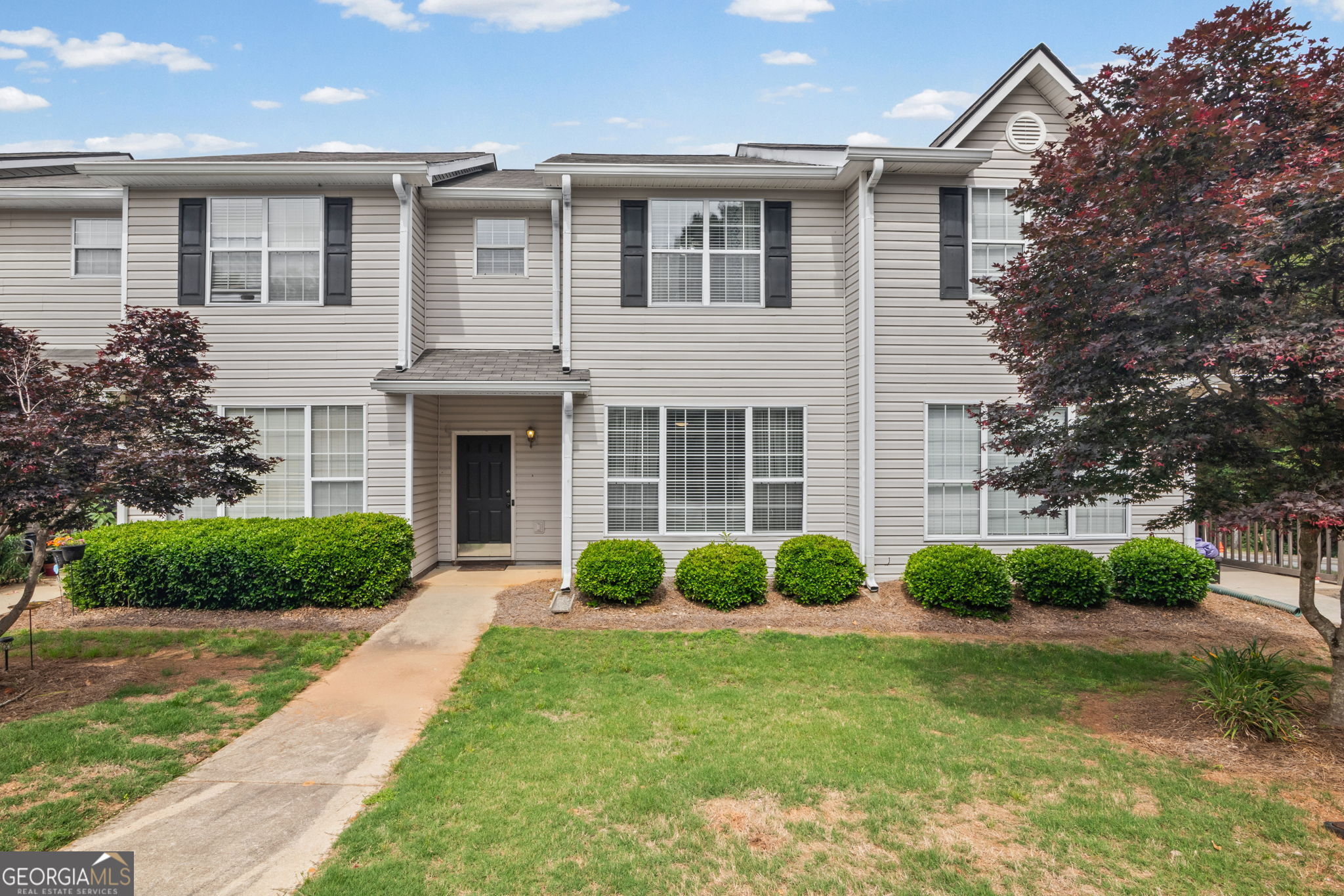 410 Rosewood LN