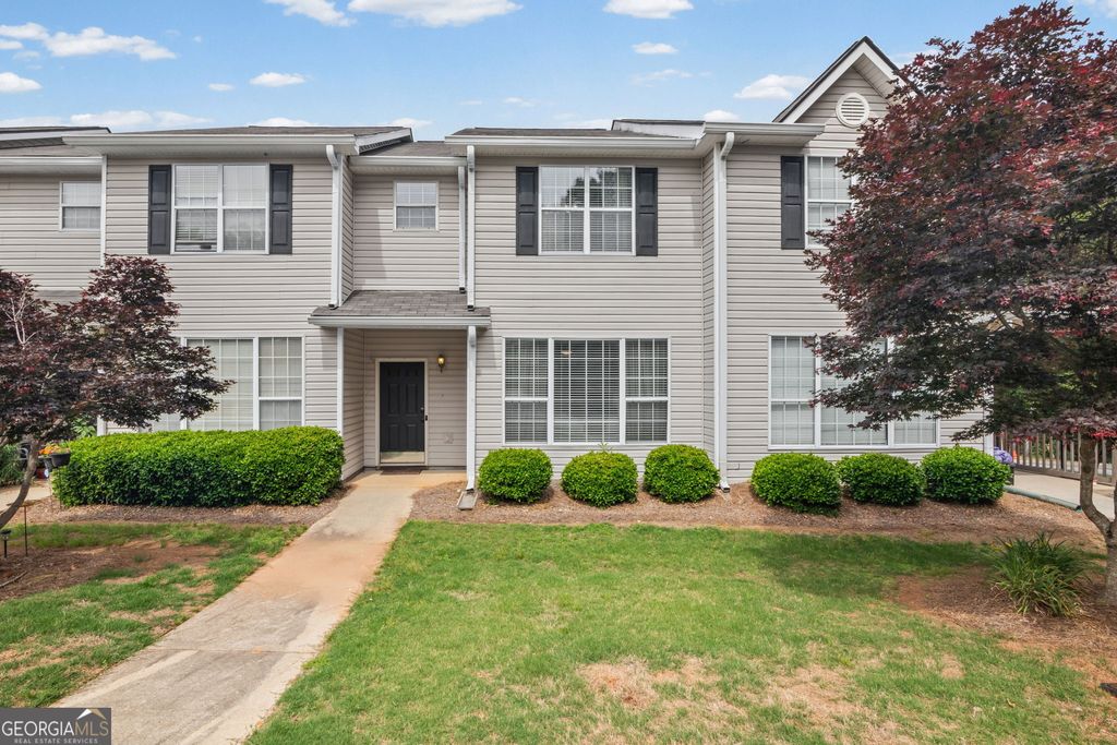 Photo of 410 Rosewood Lane, Newnan, GA 30263 (MLS # 10762957)