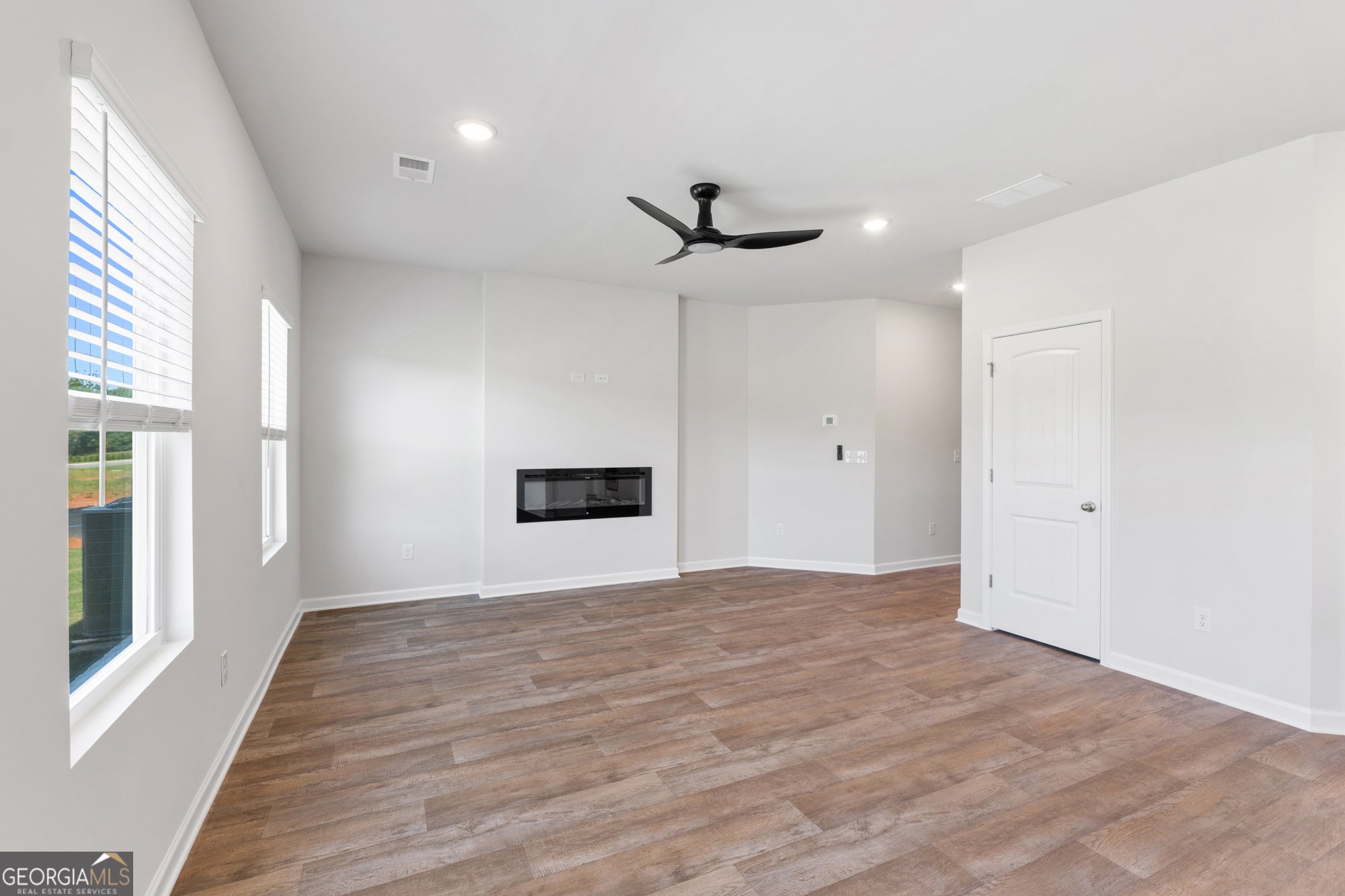 19 faulkner DR