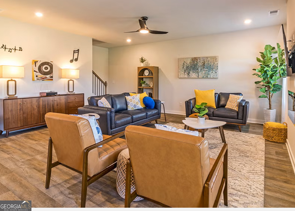 19 faulkner DR