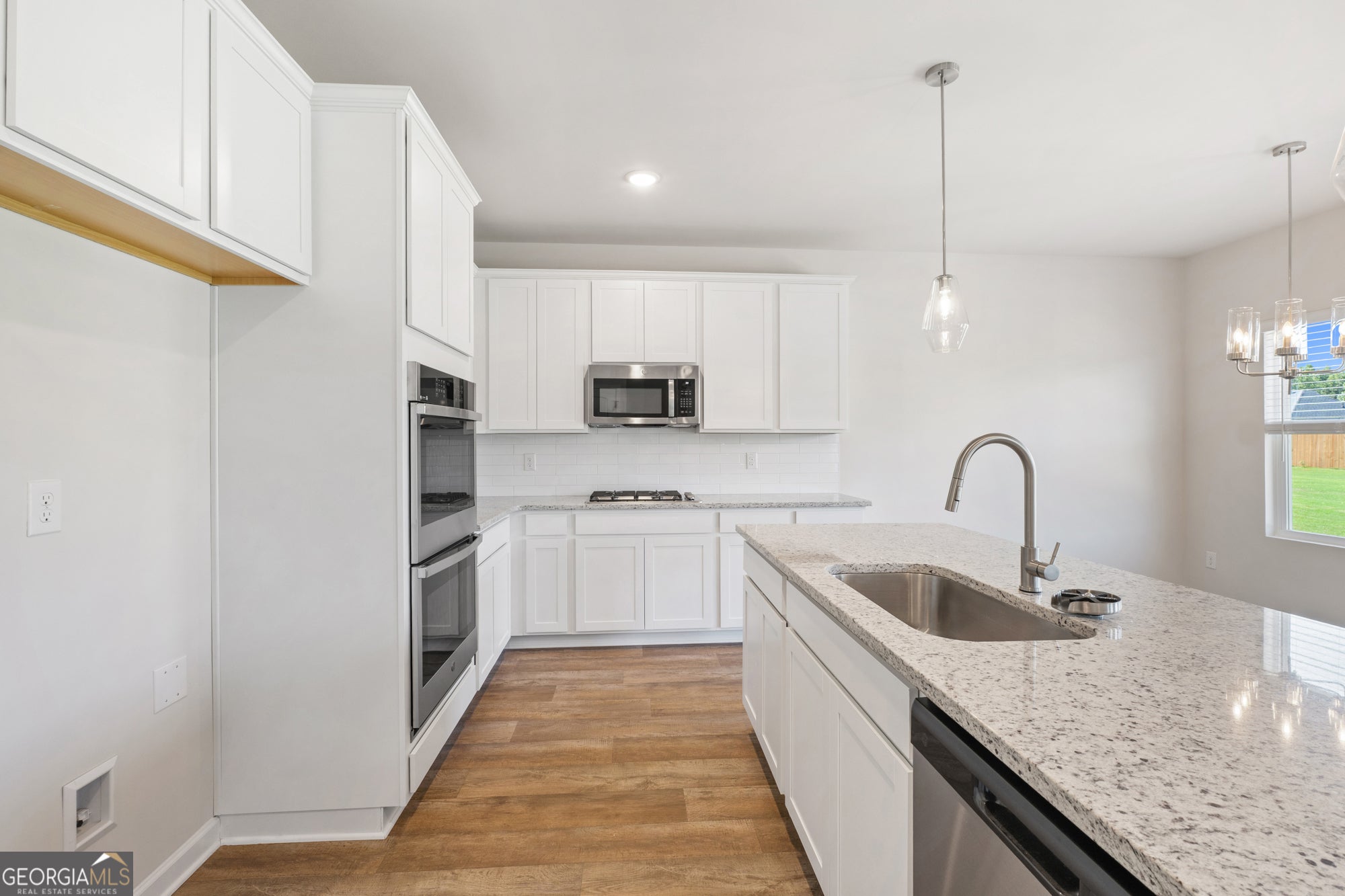 19 faulkner DR