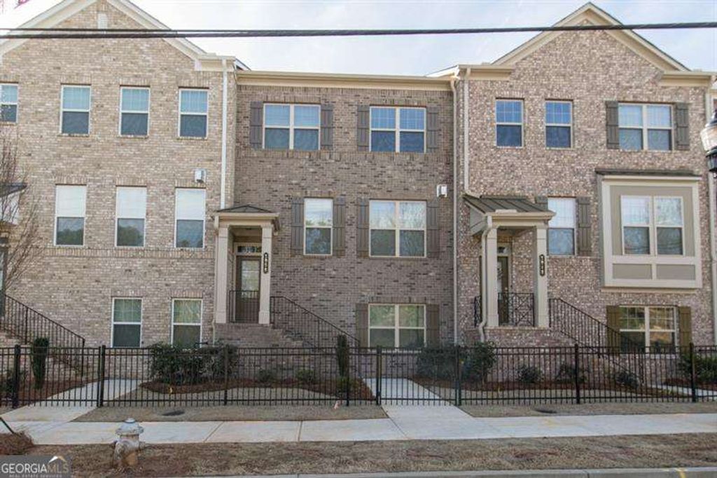 Photo of 1950 Bainbridge Lane, Atlanta, GA 30345 (MLS # 10764618)